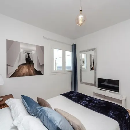 Apartment Luxury Sea Front Playa Honda (Lanzarote)