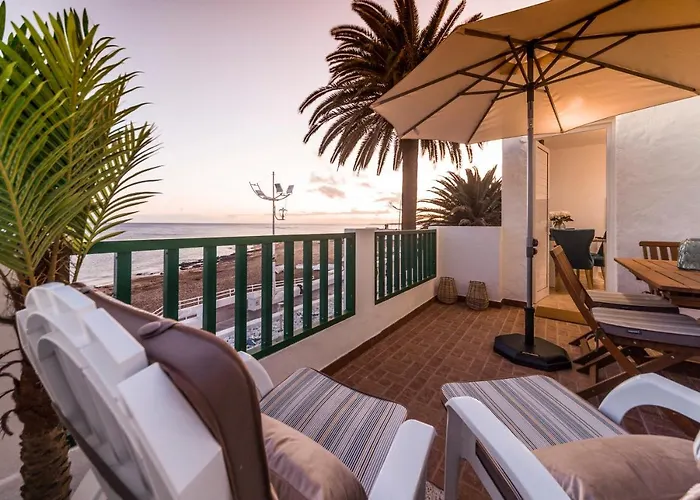 Apartment Luxury Sea Front Playa Honda (Lanzarote)